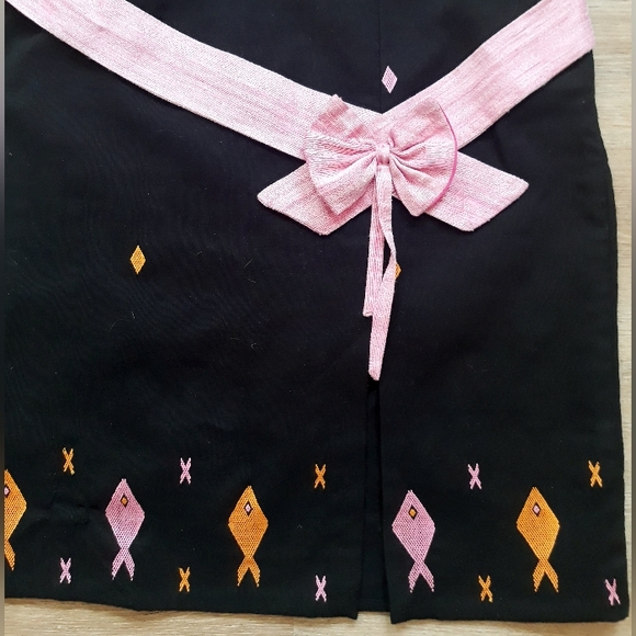 Handmade Black Midi Skirt + Pink Bow / Size XL 34" Embroidered Fish Skirt - Picture 3 of 15